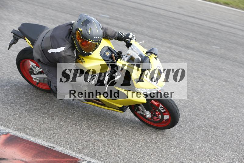 Archiv-2025/09 22.04.2025 Cornu Master School ADR/gruen-vert/32